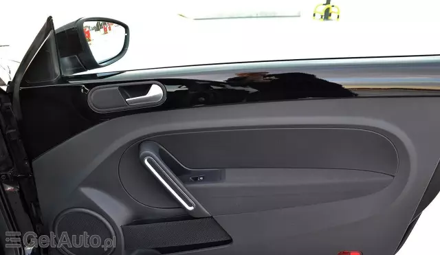 VOLKSWAGEN Beetle 2.0 TDI (150 KM)