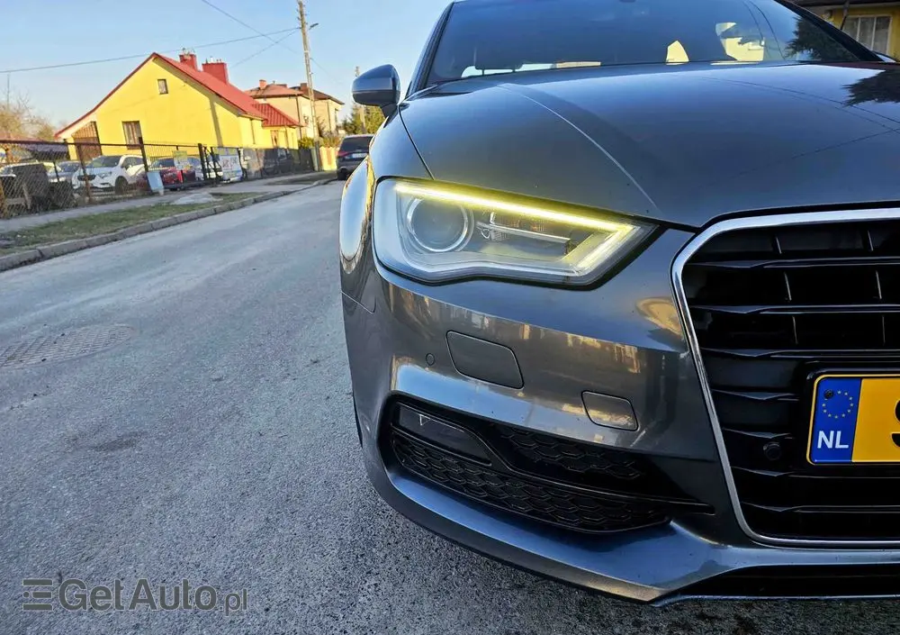 AUDI A3 Limousine 1.4 TFSI cylinder on demand ultra S line Sportpaket