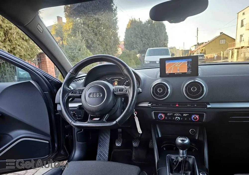 AUDI A3 Limousine 1.4 TFSI cylinder on demand ultra S line Sportpaket