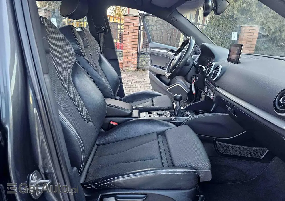 AUDI A3 Limousine 1.4 TFSI cylinder on demand ultra S line Sportpaket