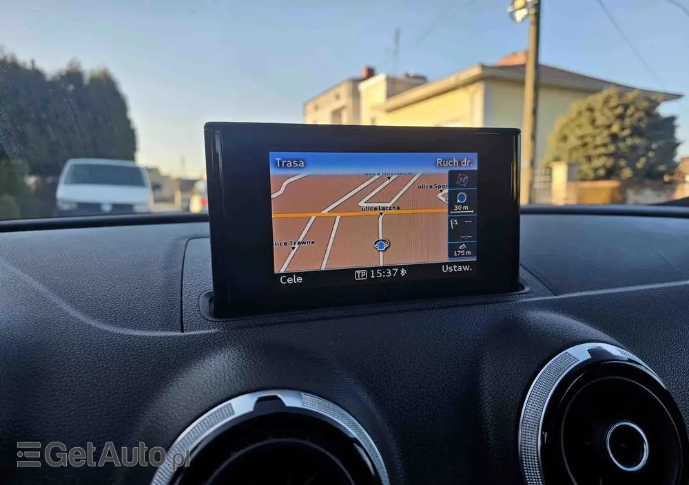 AUDI A3 Limousine 1.4 TFSI cylinder on demand ultra S line Sportpaket