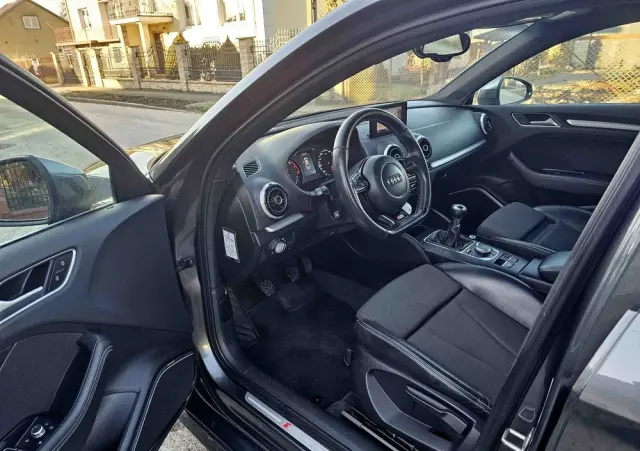 AUDI A3 Limousine 1.4 TFSI cylinder on demand ultra S line Sportpaket