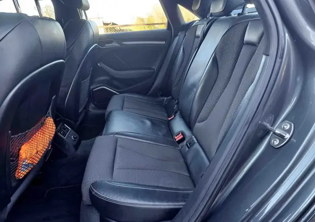 AUDI A3 Limousine 1.4 TFSI cylinder on demand ultra S line Sportpaket