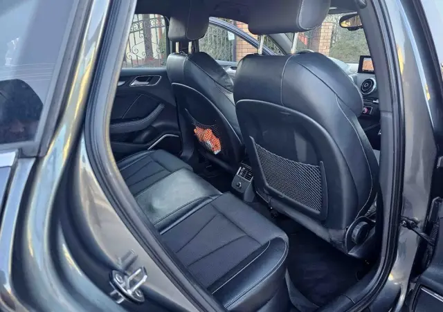 AUDI A3 Limousine 1.4 TFSI cylinder on demand ultra S line Sportpaket