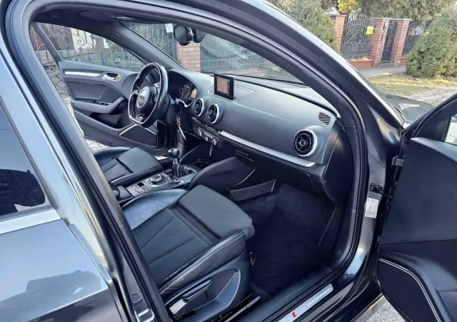 AUDI A3 Limousine 1.4 TFSI cylinder on demand ultra S line Sportpaket