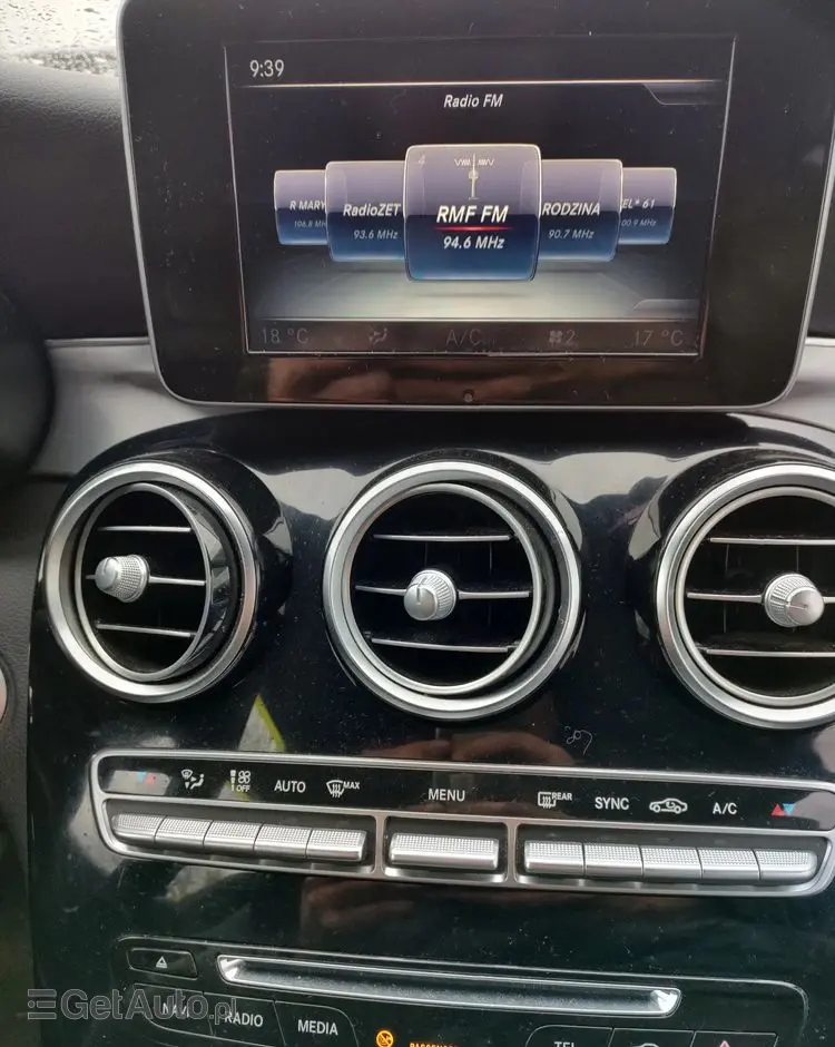 MERCEDES-BENZ Klasa C 200 4-Matic 9G-Tronic