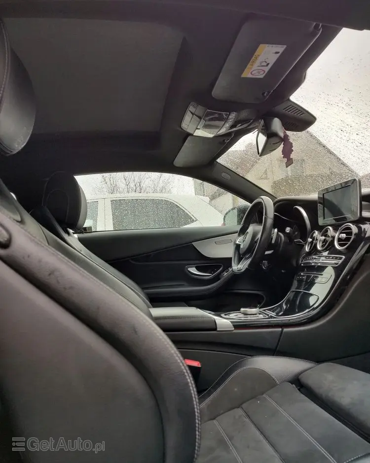 MERCEDES-BENZ Klasa C 200 4-Matic 9G-Tronic