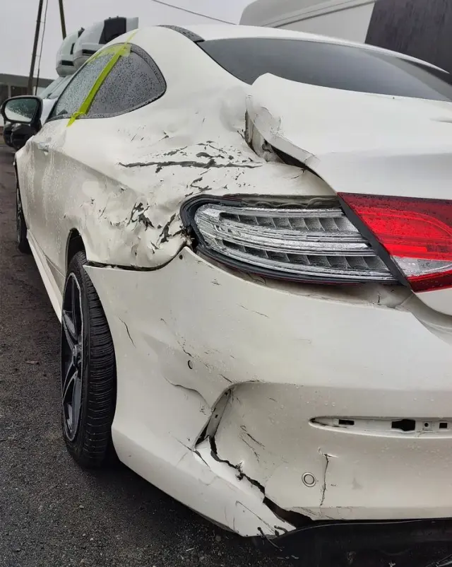 MERCEDES-BENZ Klasa C 200 4-Matic 9G-Tronic