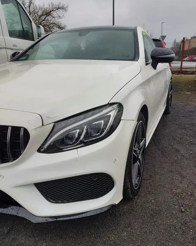 MERCEDES-BENZ Klasa C 200 4-Matic 9G-Tronic