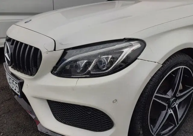 MERCEDES-BENZ Klasa C 200 4-Matic 9G-Tronic