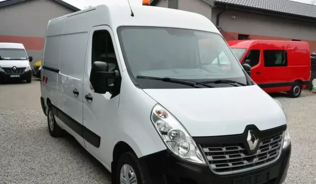 RENAULT Master 