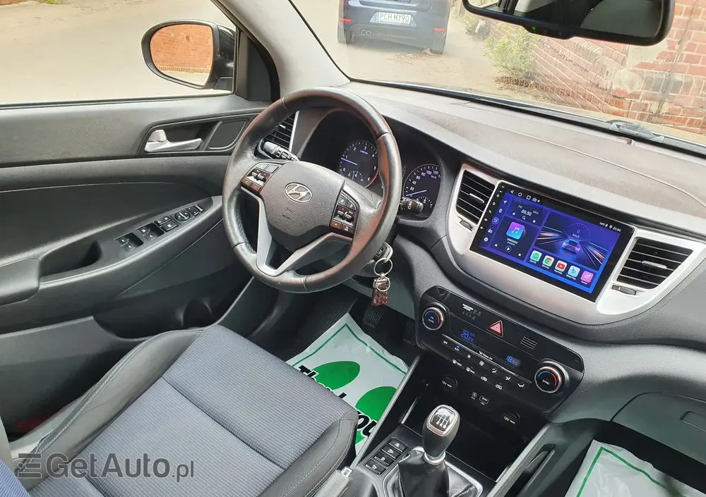 HYUNDAI Tucson Blue 1.7 CRDi 2WD Intro Edition