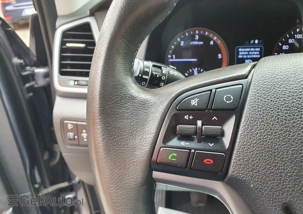 HYUNDAI Tucson Blue 1.7 CRDi 2WD Intro Edition