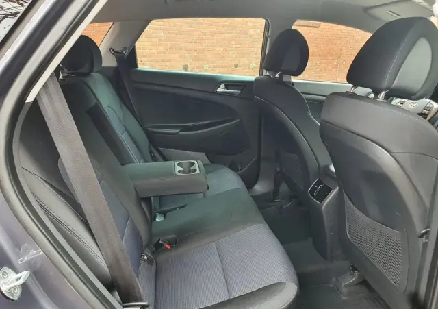 HYUNDAI Tucson Blue 1.7 CRDi 2WD Intro Edition