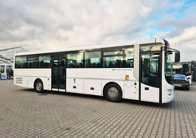 MAN LION'S INTERCITY/ SPROWADZONY/ PODWÓJNE SZYBY 