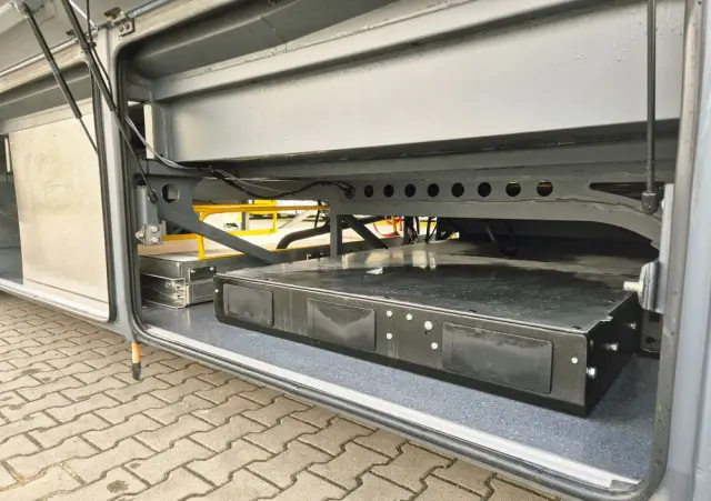 MAN LION'S INTERCITY/ SPROWADZONY/ PODWÓJNE SZYBY 