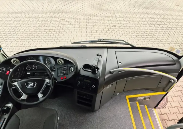 MAN LION'S INTERCITY/ SPROWADZONY/ PODWÓJNE SZYBY 