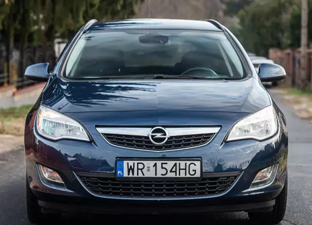 OPEL Astra 