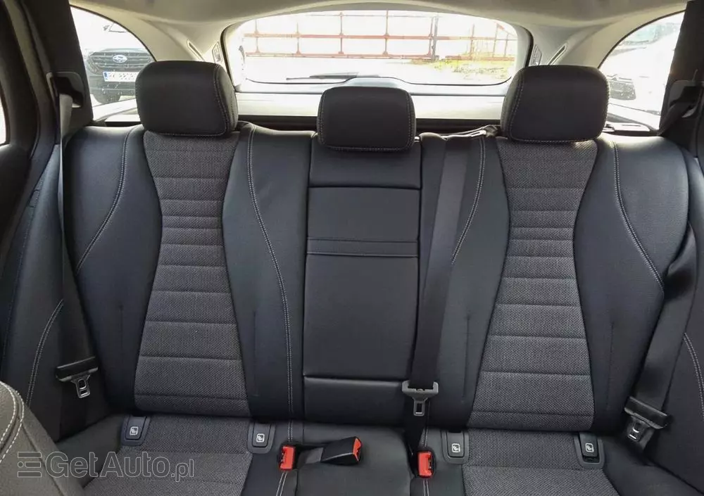 MERCEDES-BENZ Klasa E 300 de PHEV 4-Matic Exclusive 9G-Tronic