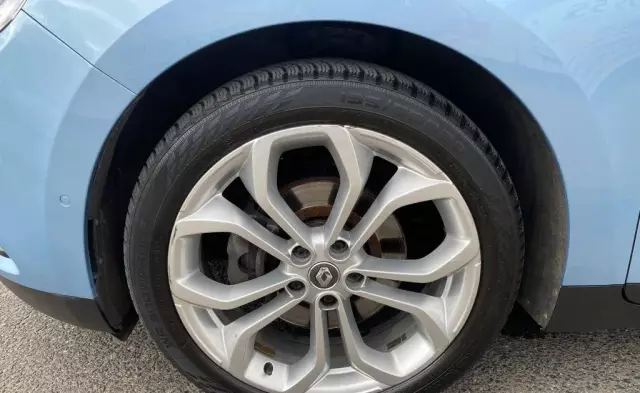 RENAULT Grand Scenic 