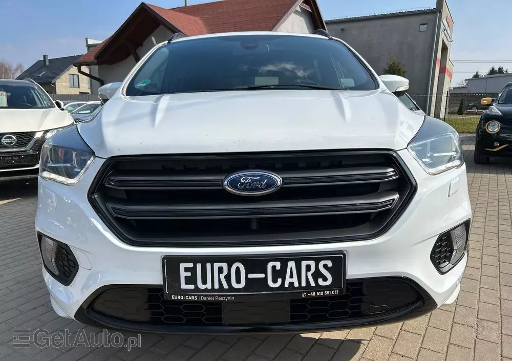 FORD Kuga 1.5 EcoBoost 2x4 ST-Line