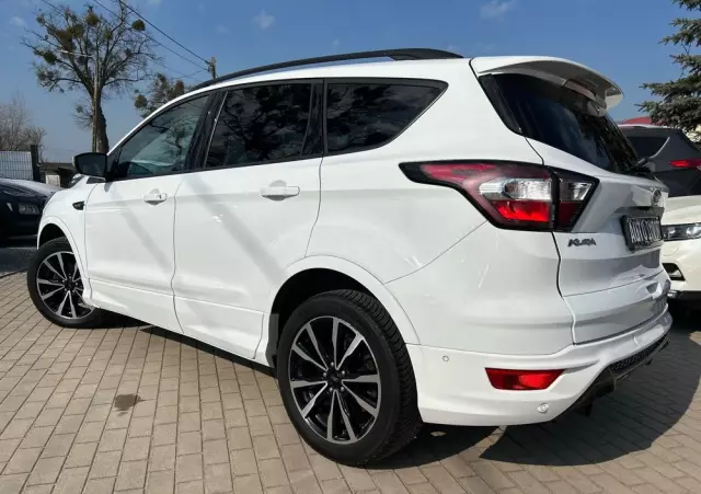 FORD Kuga 1.5 EcoBoost 2x4 ST-Line