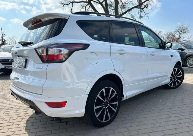 FORD Kuga 1.5 EcoBoost 2x4 ST-Line
