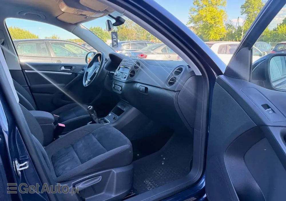 VOLKSWAGEN Tiguan 2.0 TDI DPF BlueMotion Technology CityScape