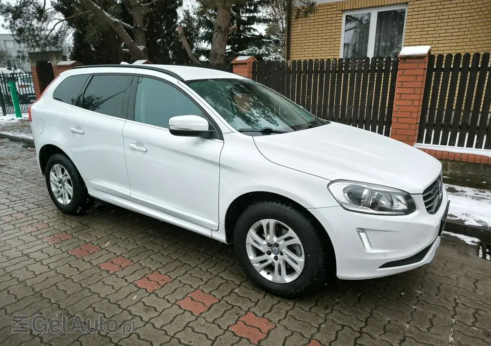 VOLVO XC 60 D4 Summum