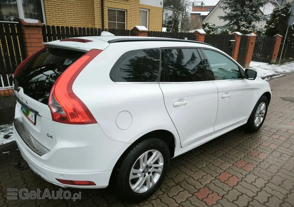 VOLVO XC 60 D4 Summum