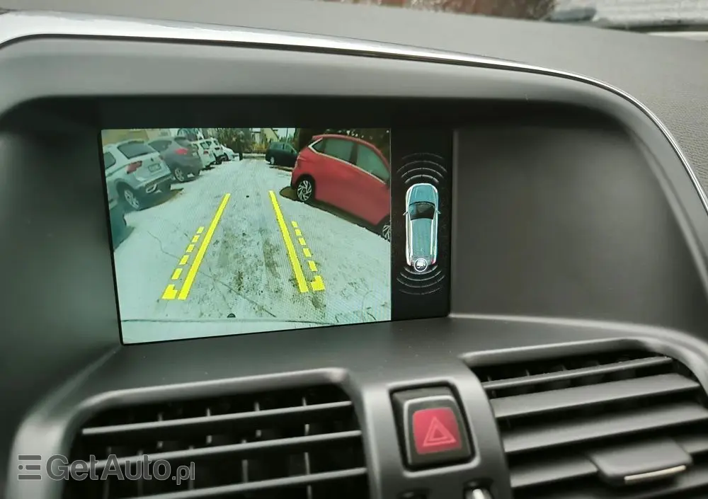 VOLVO XC 60 D4 Summum