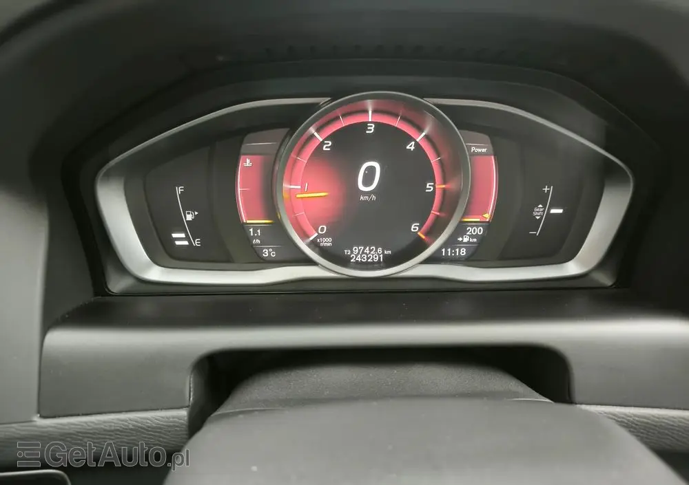 VOLVO XC 60 D4 Summum