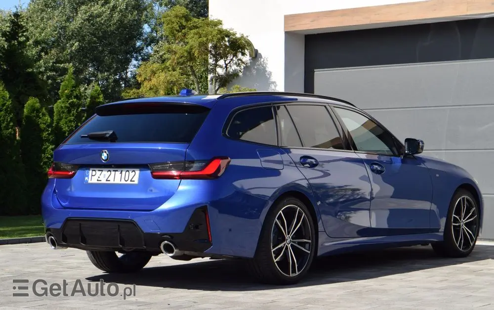 BMW Seria 3 320d xDrive M Sport Sport