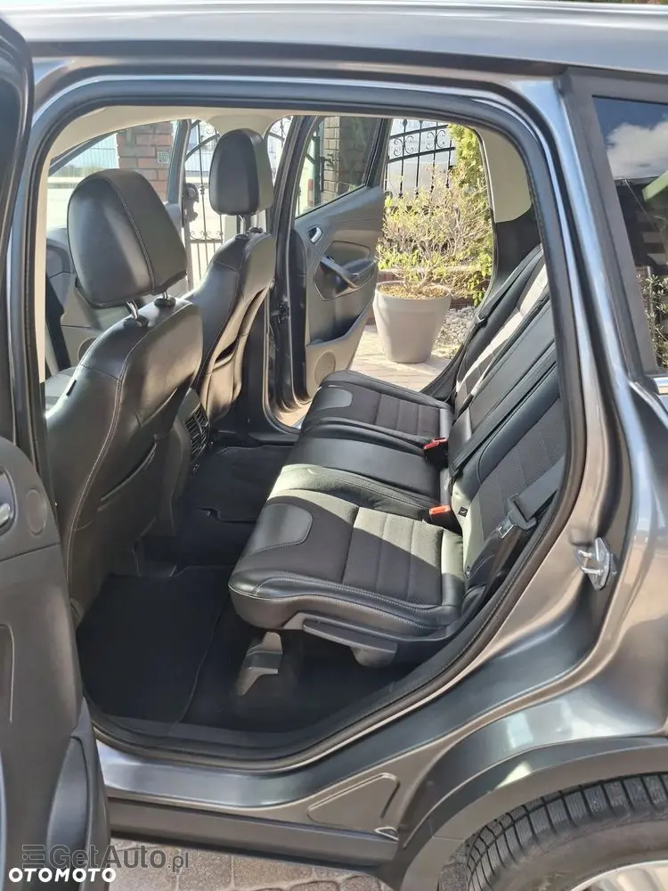 FORD Kuga 1.6 EcoBoost 2x4 Titanium