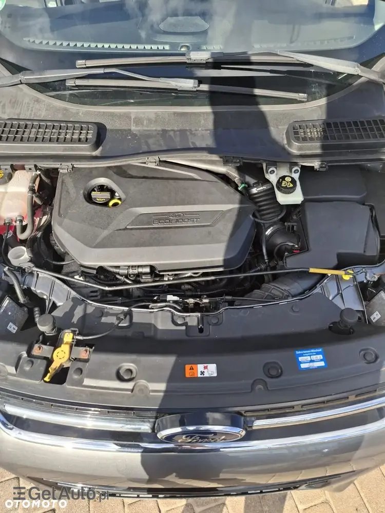 FORD Kuga 1.6 EcoBoost 2x4 Titanium