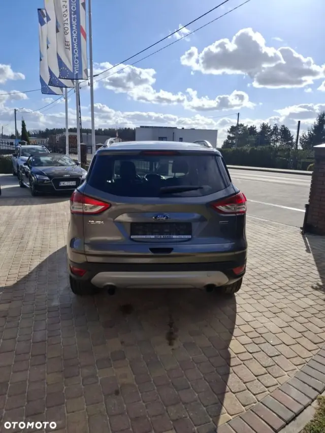 FORD Kuga 1.6 EcoBoost 2x4 Titanium