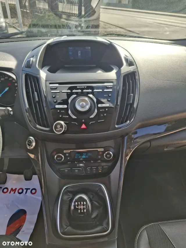 FORD Kuga 1.6 EcoBoost 2x4 Titanium