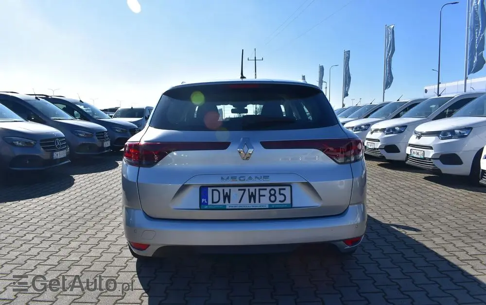 RENAULT Megane 1.3 TCe FAP Equilibre