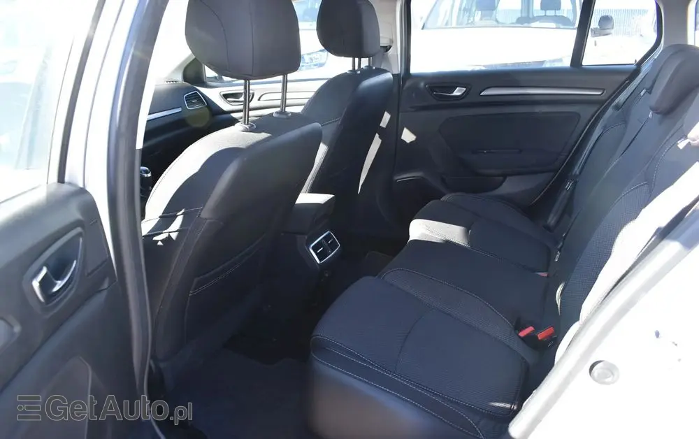 RENAULT Megane 1.3 TCe FAP Equilibre