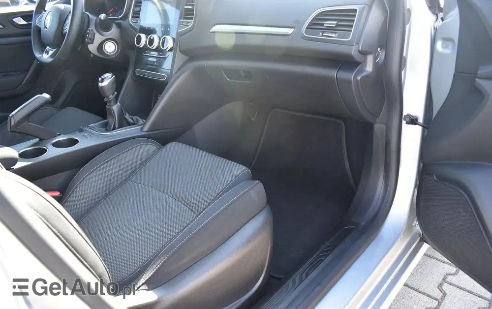 RENAULT Megane 1.3 TCe FAP Equilibre