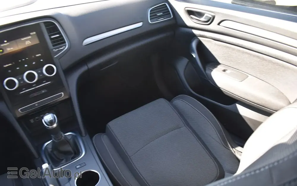 RENAULT Megane 1.3 TCe FAP Equilibre