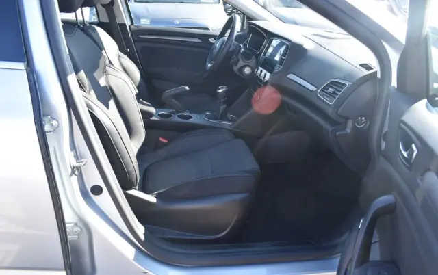 RENAULT Megane 1.3 TCe FAP Equilibre