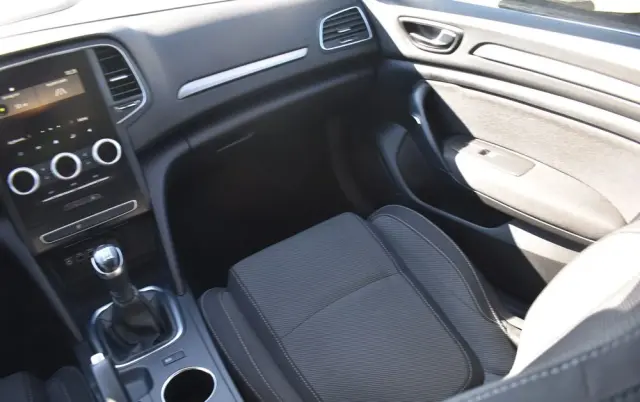 RENAULT Megane 1.3 TCe FAP Equilibre