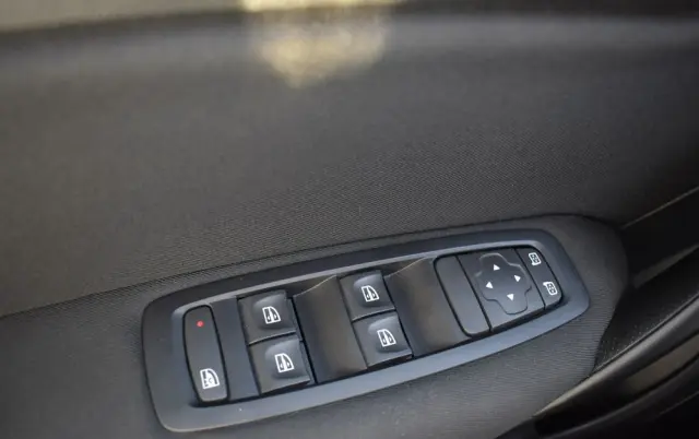 RENAULT Megane 1.3 TCe FAP Equilibre