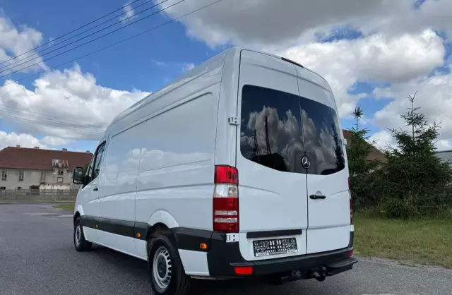 MERCEDES-BENZ Sprinter 