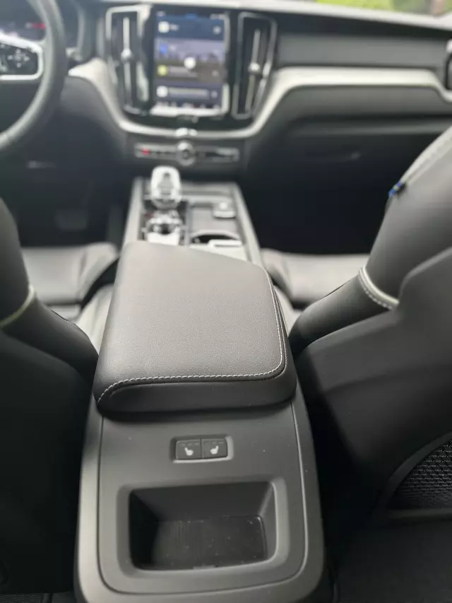 VOLVO XC 60 