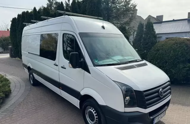 VOLKSWAGEN Crafter 