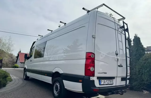 VOLKSWAGEN Crafter 
