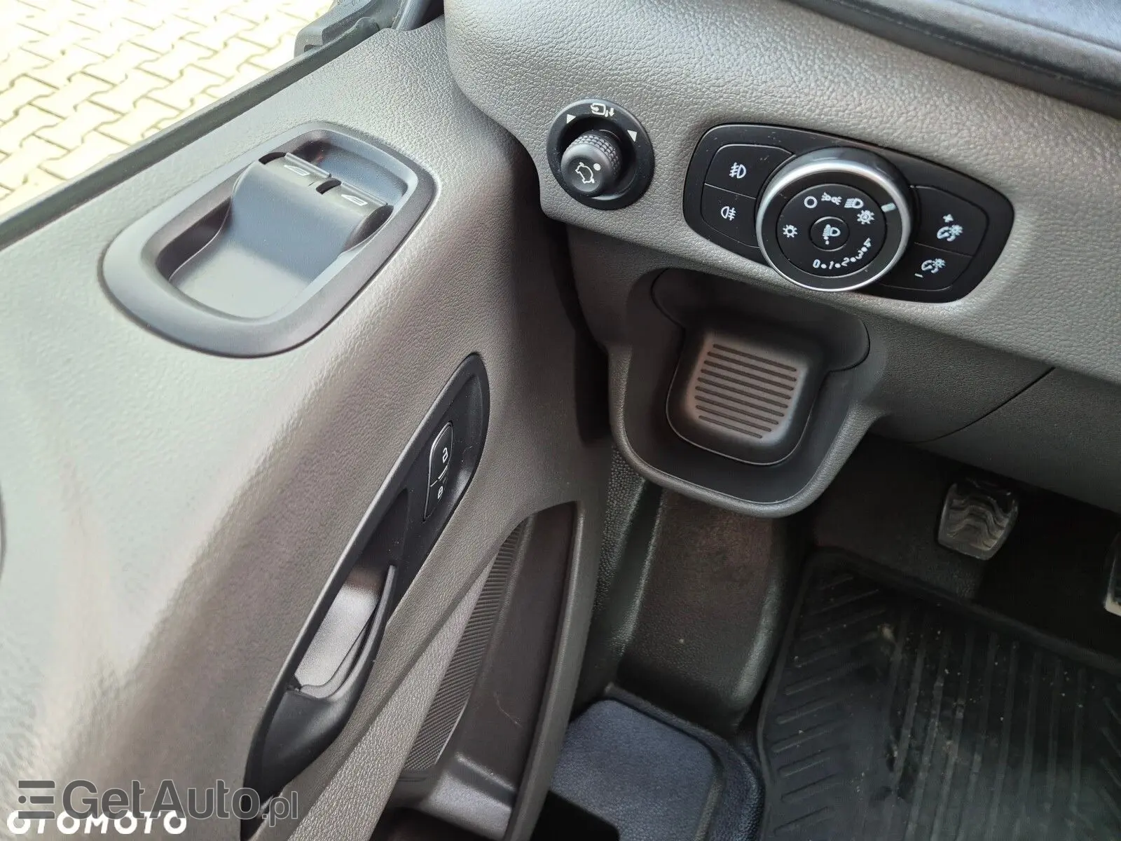 FORD Transit L4H3 Trend