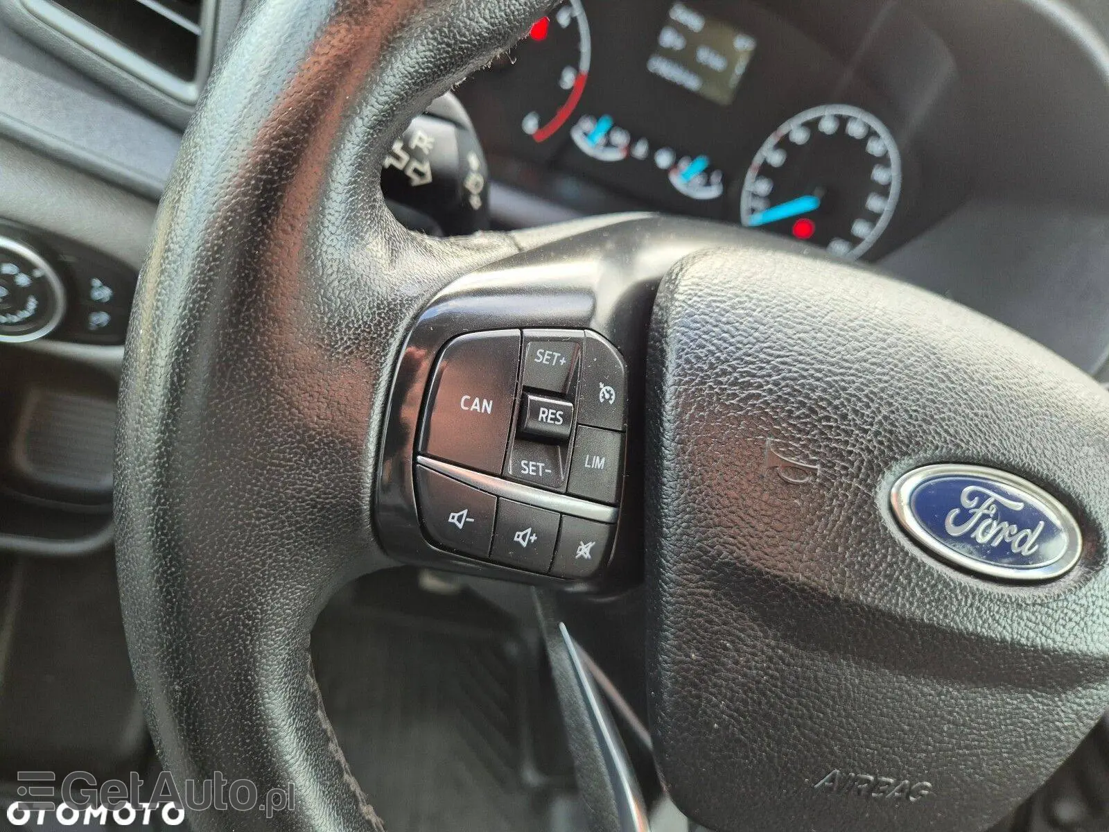 FORD Transit L4H3 Trend